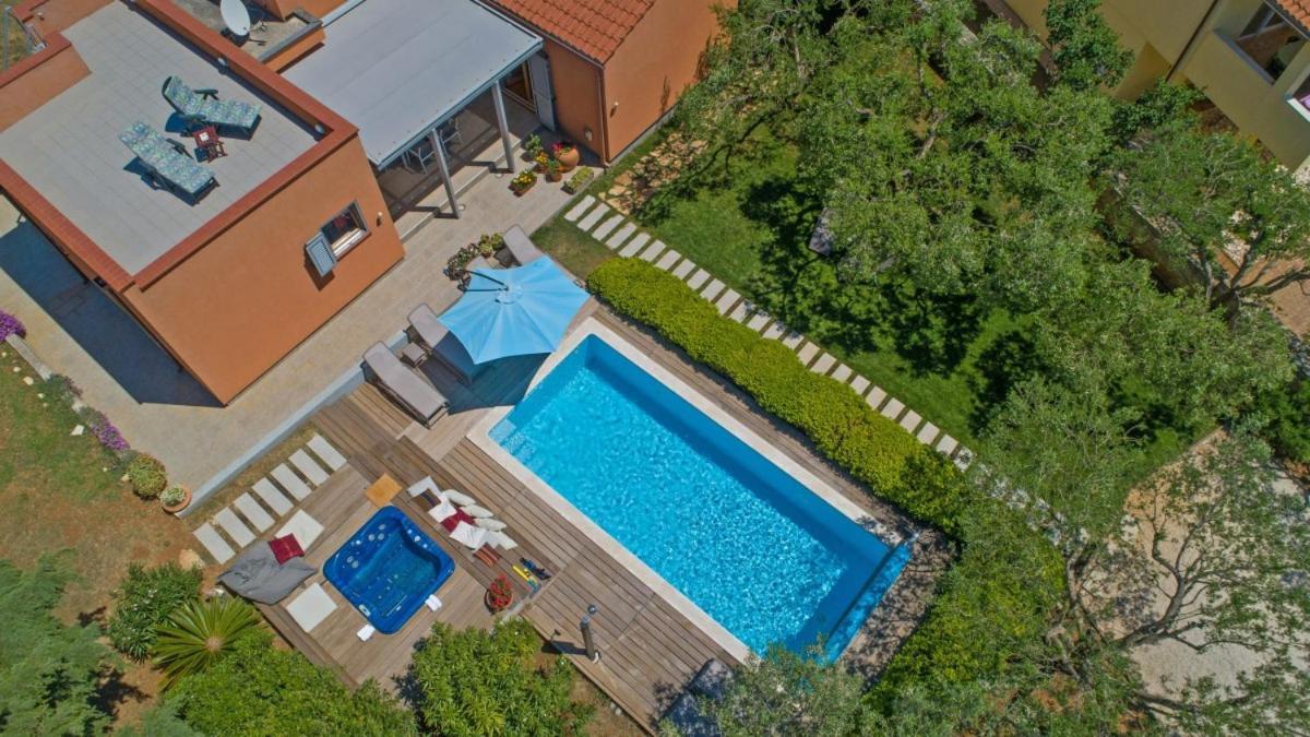 Villa Emili In Medulin - Haus Fuer 4-5 Personen מראה חיצוני תמונה