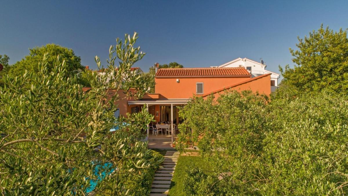 Villa Emili In Medulin - Haus Fuer 4-5 Personen מראה חיצוני תמונה