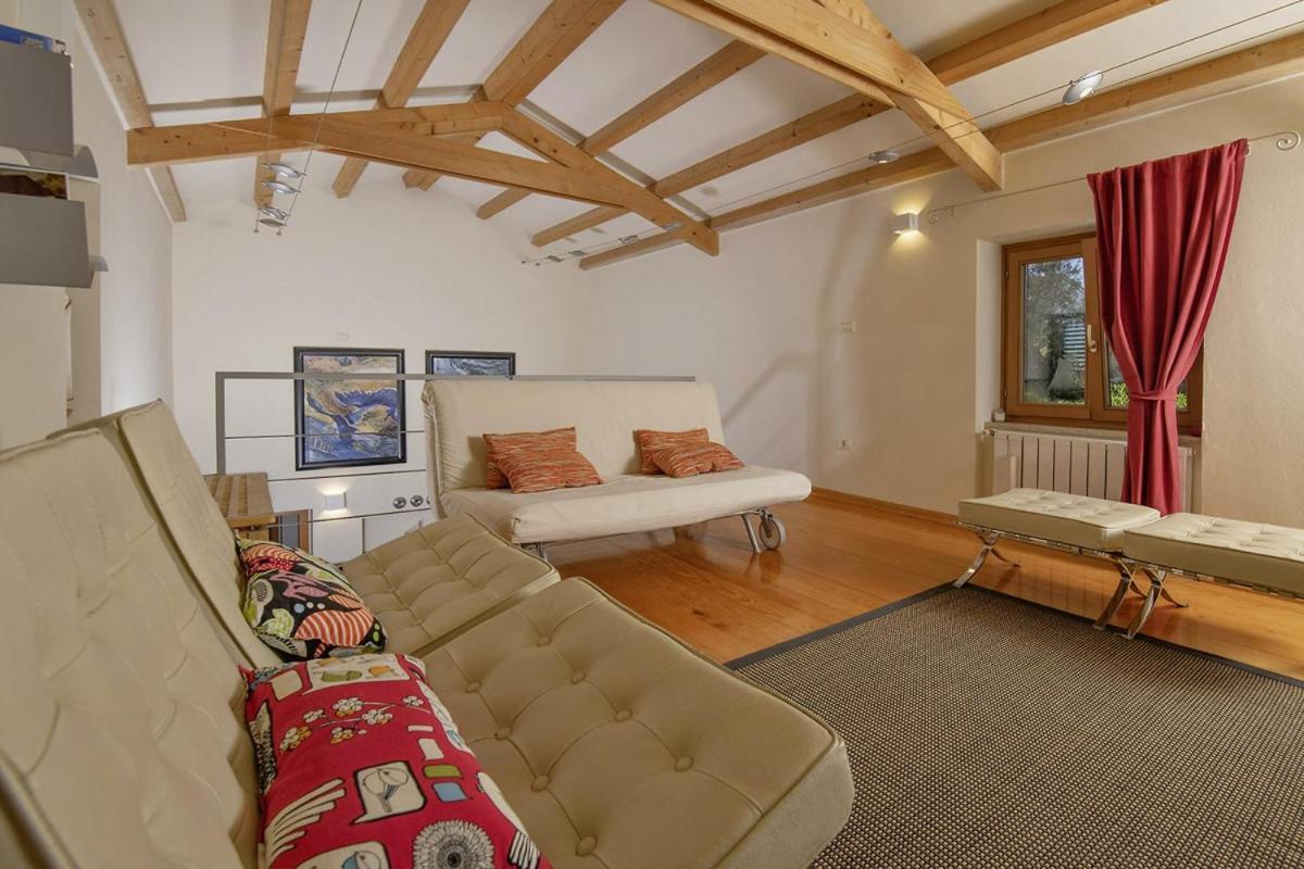 Villa Emili In Medulin - Haus Fuer 4-5 Personen מראה חיצוני תמונה